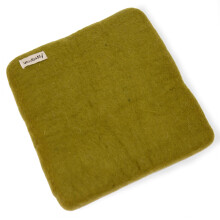 Woolbuddy-neulatyyny - oliivinv  rinen villamatto helppoon neulaukseen m  rk  - ja 3D-askarteluun kest  v   vaahtomuovialusta 25 cm x 25 cm x 4,8 cm
