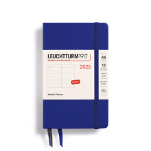 LEUCHTTURM1917 - T denn di r 2025 s pevnou v zbou, vreckov (A6), atramentov (1. janu ra - 31. decembra 2025)
