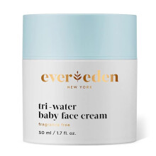 Crema viso per bambini Evereden Tri-Water: Crema viso per bambini, detergente e rinfrescante, vegana, con acqua di lago, aloe e cocco - Idrata, l