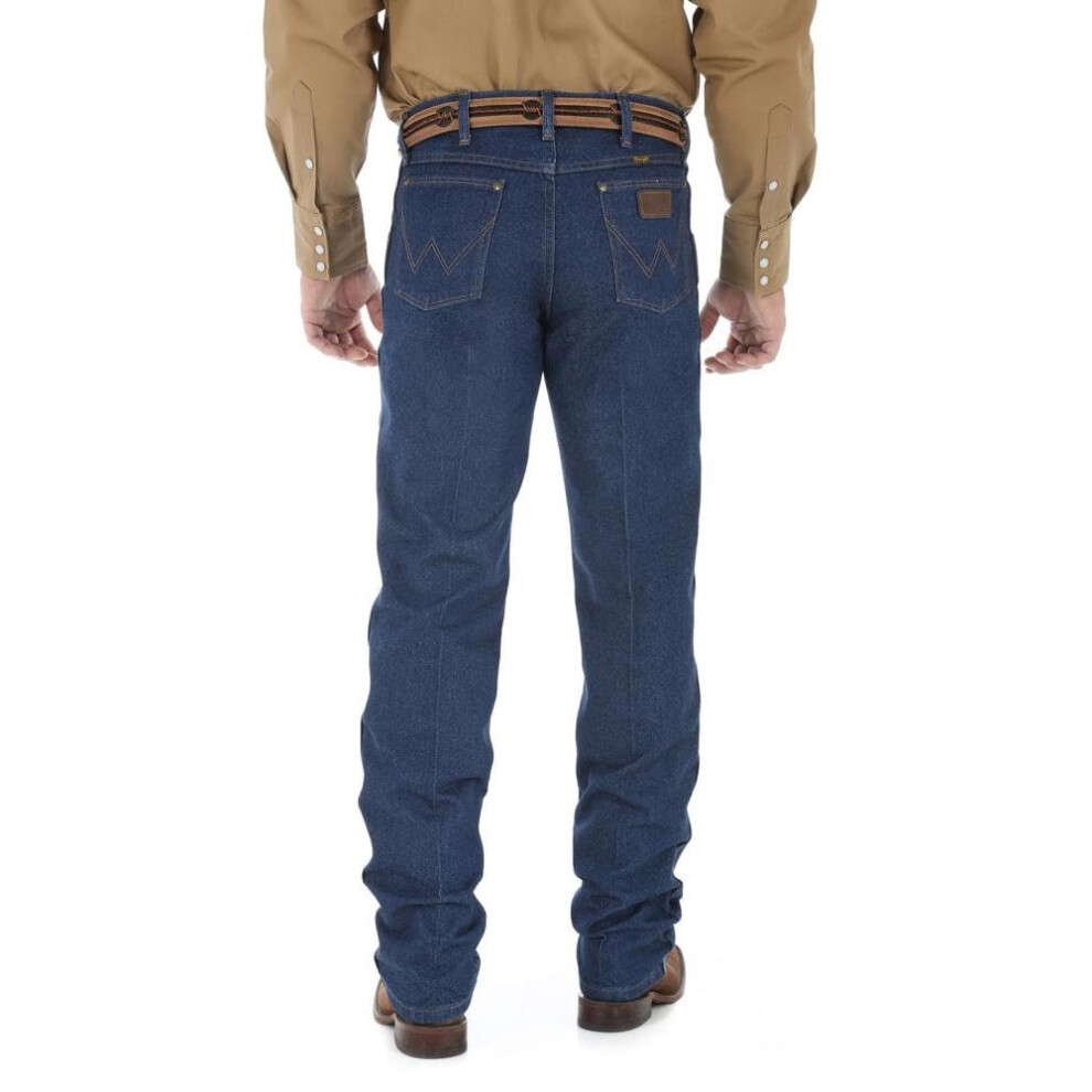 Wrangler Men's Premium Performance Cowboy Cut Regular Fit Jean Prewashed 31W X 34L