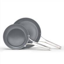 Ensemble de po   les antiadh   sives en c   ramique Calphalon Premier de 20 cm et 25 cm, bleu nuit