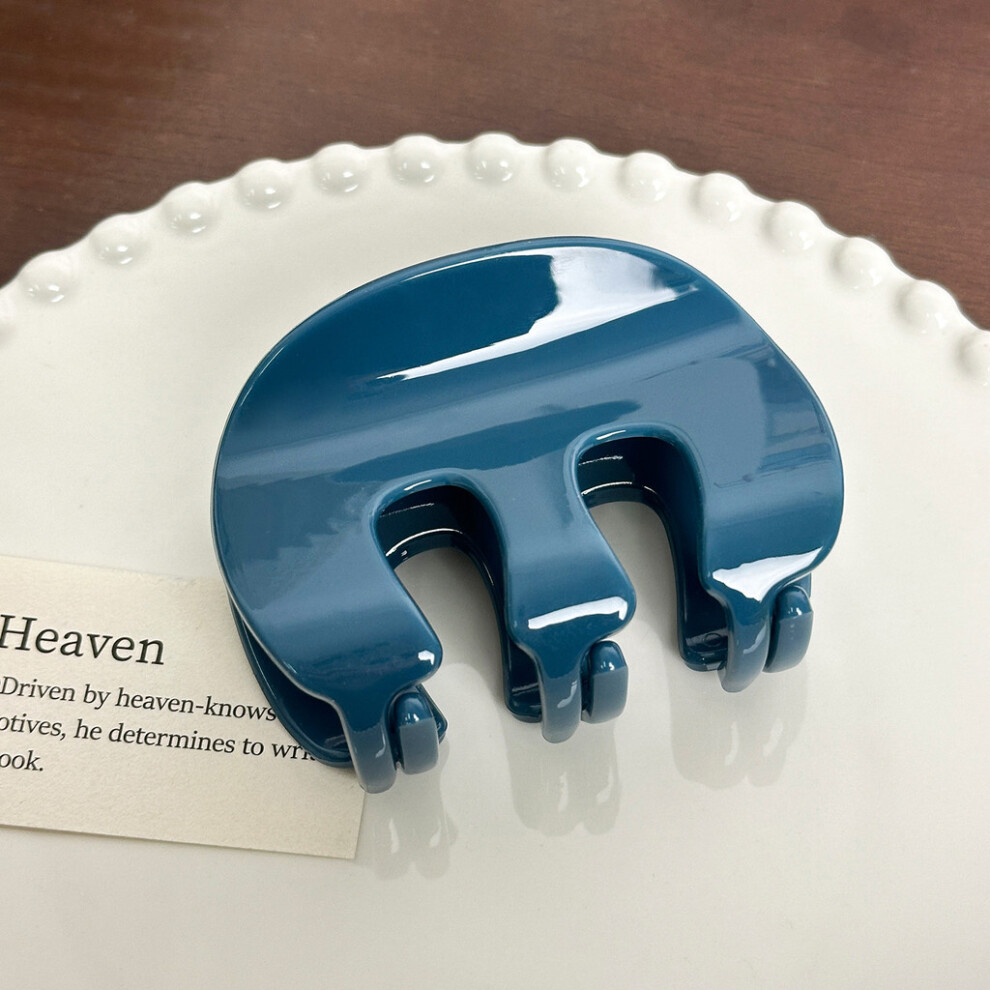 (M Grab Blue) Resin Hair Sophisticated Clips With Heart Design Ideal For Everyday Wear And Special Events-image-OPC-PGTCXXP-NEW