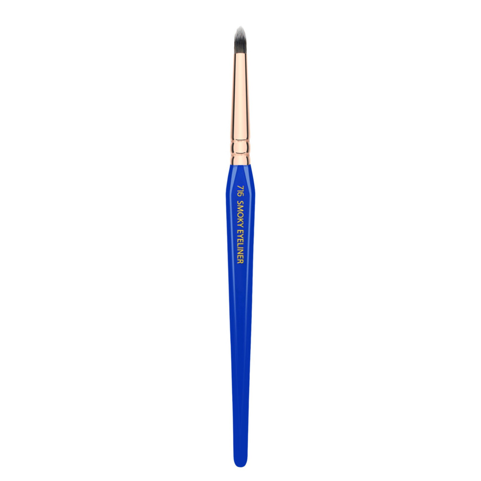 Bdellium Tools Blue Professional Makeup Brush - Golden Triangle 716 Smoky Eyeliner - With All Vegan And Soft Synthetic Fibers For Thick Lining ( 1Pc)