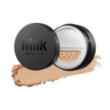 Milk Makeup Pore Eclipse Matte Translucent Setting Powder Translucent Medium - 0,55 uncji - Utrwala makijaz do 16 godzin Rozmywa pory i drobne linie