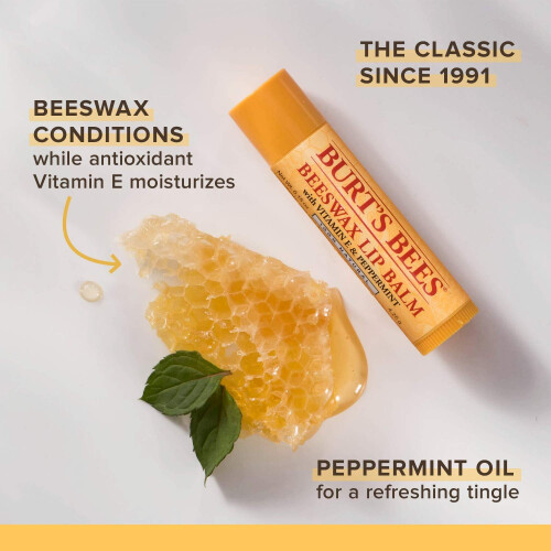 Burt's Bees Burt's Bees 100% Natural Moisturizing Lip Balm Multipack - Original Beeswax Coconut & Pear Vanilla Bean Mango e ciliegia selvatica con cera d'api e e 1