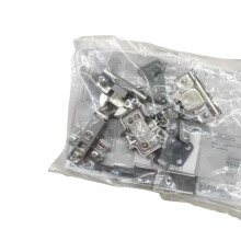 Ikea Besta Soft Close sada zvesu dver skrnky pro jedny dvere Cslo vrobku 602.612.59