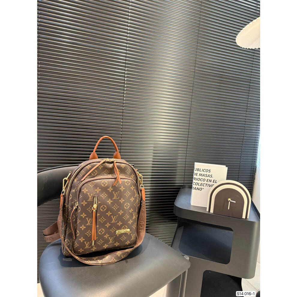 Louis Vuitton Backpacks Fashionable And Classic, Light Luxury And Simple, Practical And Versatile (Size: 27x32cm）