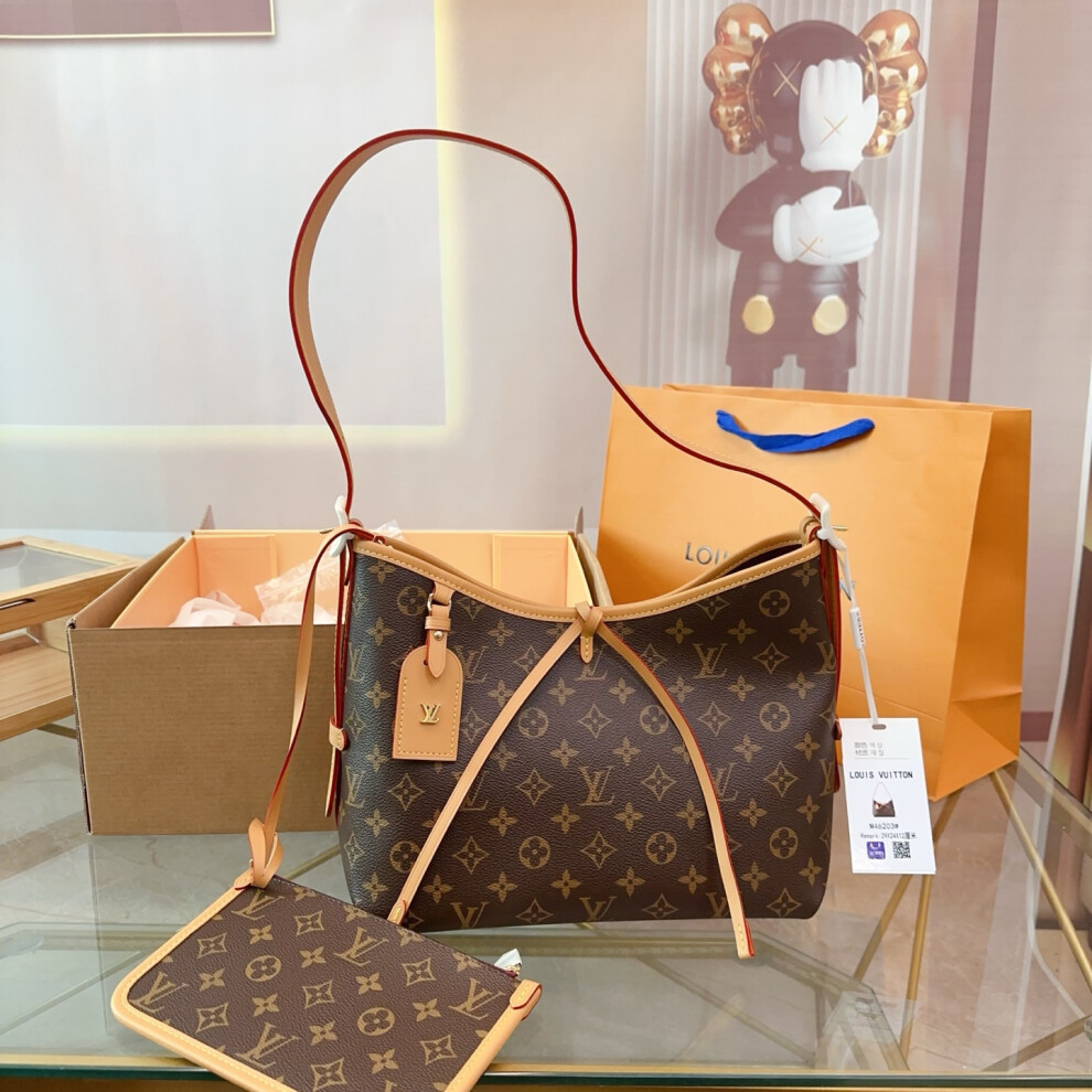 Louis Vuitton Shoulder Bags Fashionable And Classic, Light Luxury And Simple, Practical And Versatile (Size: 29x25cm）