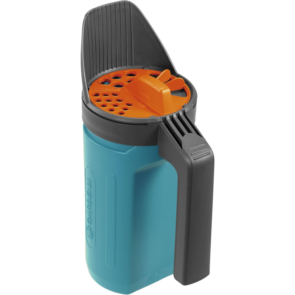 Gardena Mini Spreader - 1.2 Litres - Display of 30 units