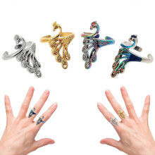 (As show, One size) 4 Pcs Knitting Loop Rings Multi-purpose Yarn Guide Finger Rings Practical Crochet Peacock Rings
