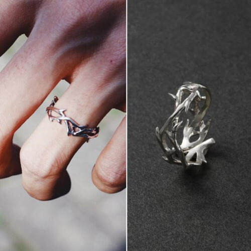 Bague chic, gage d'amour, décoration style punk 1
