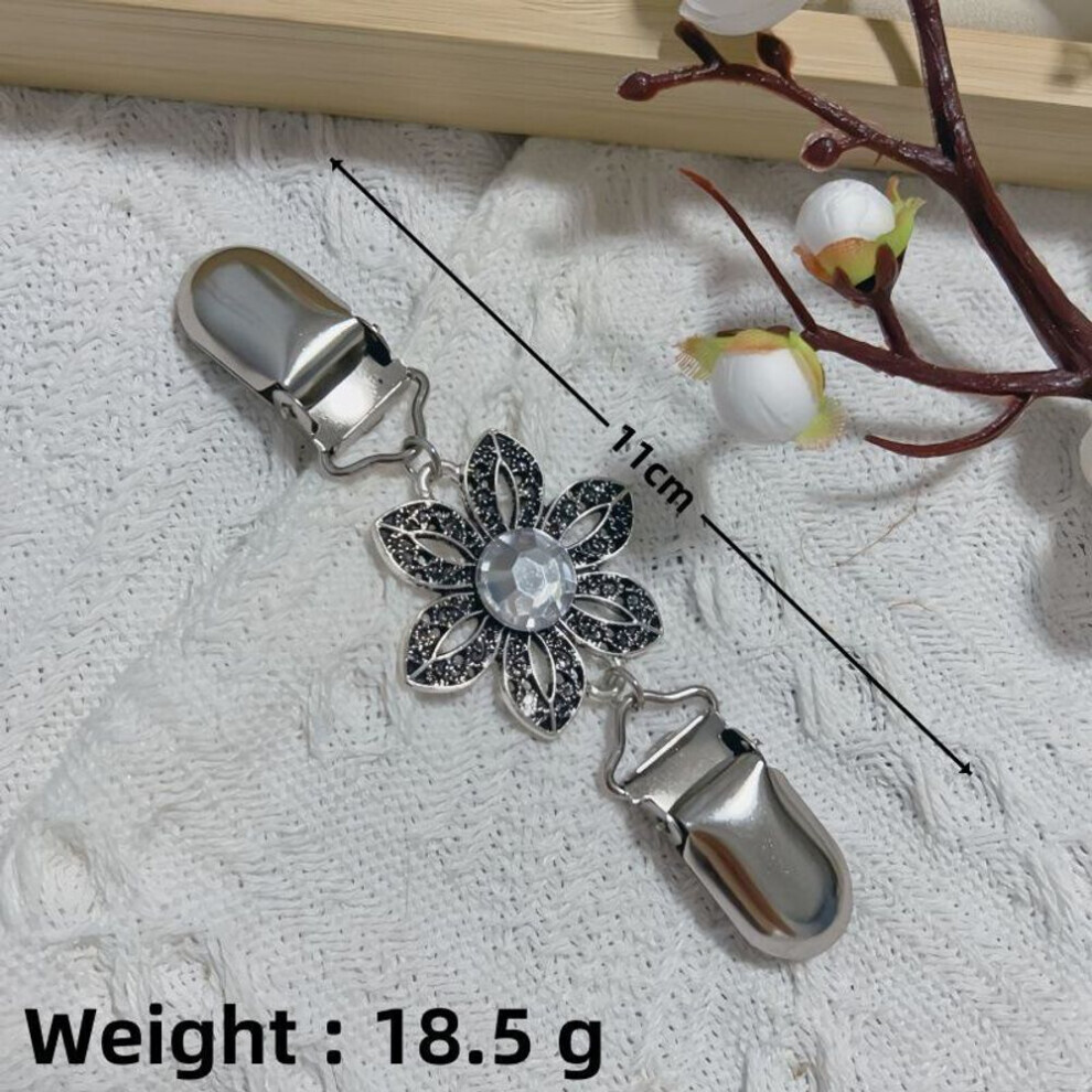 (comme sur la photo - fleur à six pétales en argent antique) Boucle de foulard en soie rétro sculptée