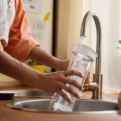 BRITA BRITA fill and serve Water Filter Carafe, White 1