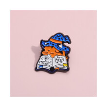 Speelse cartoonkatbroche Stijlvolle legeringspin voor leuke en creatieve outfitaccessoires