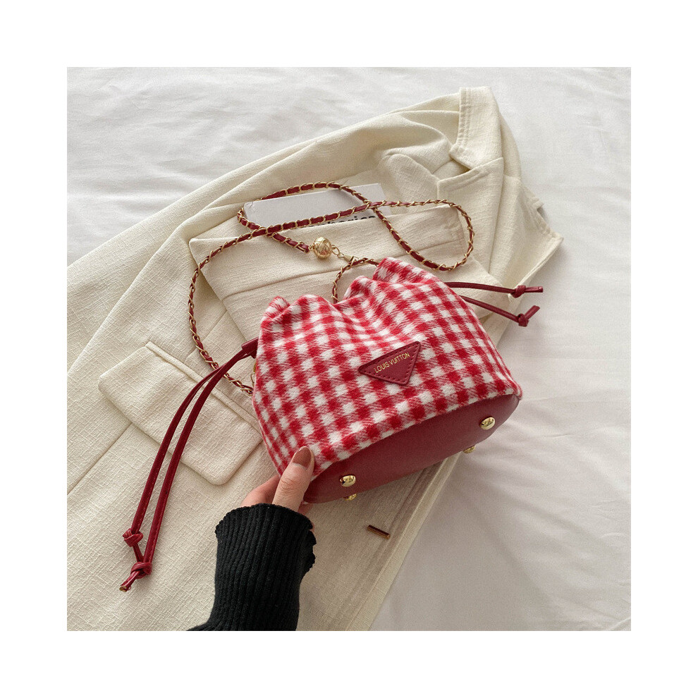 (Red, With Pendant) And Trendy Stylish Red Pu Leather Bucket Bag With Pocket Phone Interior-image-OPC-PGW7KZ9-NEW