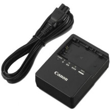 CANON LC-E6E - Acculader voor EOS 70D / 80D / 6D / 7D Mark II / 5D Mark III / 5Ds / 5Dsr