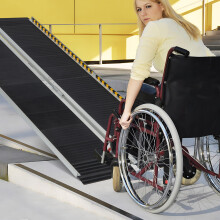 6FT Portable Aluminum Wheelchair Ramp Home Threshold Ramp w/ Transition Plate