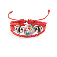 (34401107) Stijlvolle rood leren meerlaagse armband voor kinderen met schattige zeemeermincartoon