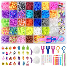 Jsdoin 2700+ Loom Bands Kit, 30 kleuren Loom elastiekjes met clips, bedels, kralen en andere accessoires