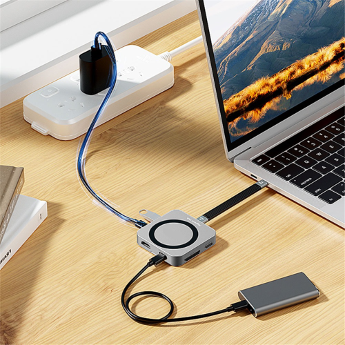 8 in One USB C Hub with M.2 NVMe/SATA SSD Enclosure USB C Hub Adapter 1
