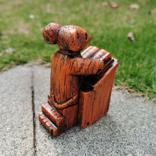 Podium Mouse Statue Church Mouse Collectible Statue 2