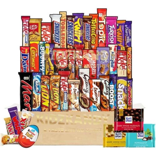 Delicious Chocolate Selection Gift Box - 45 Mix Full chocolate bars 2