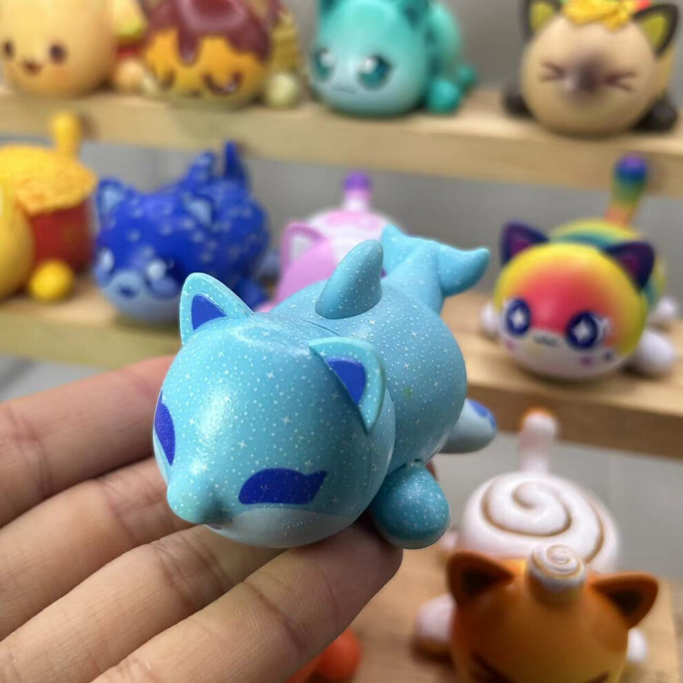 (One Size, Dolphin Cat) Aphmau Mystery MeeMeows Surprise Vinyl Figurine