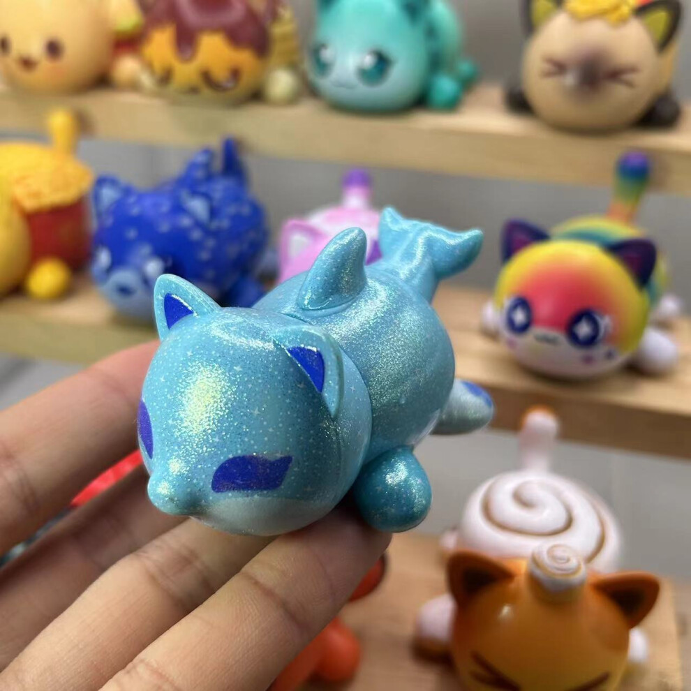 (One Size, Dolphin Cat Flash) Aphmau Mystery MeeMeows Surprise Vinyl Figurine