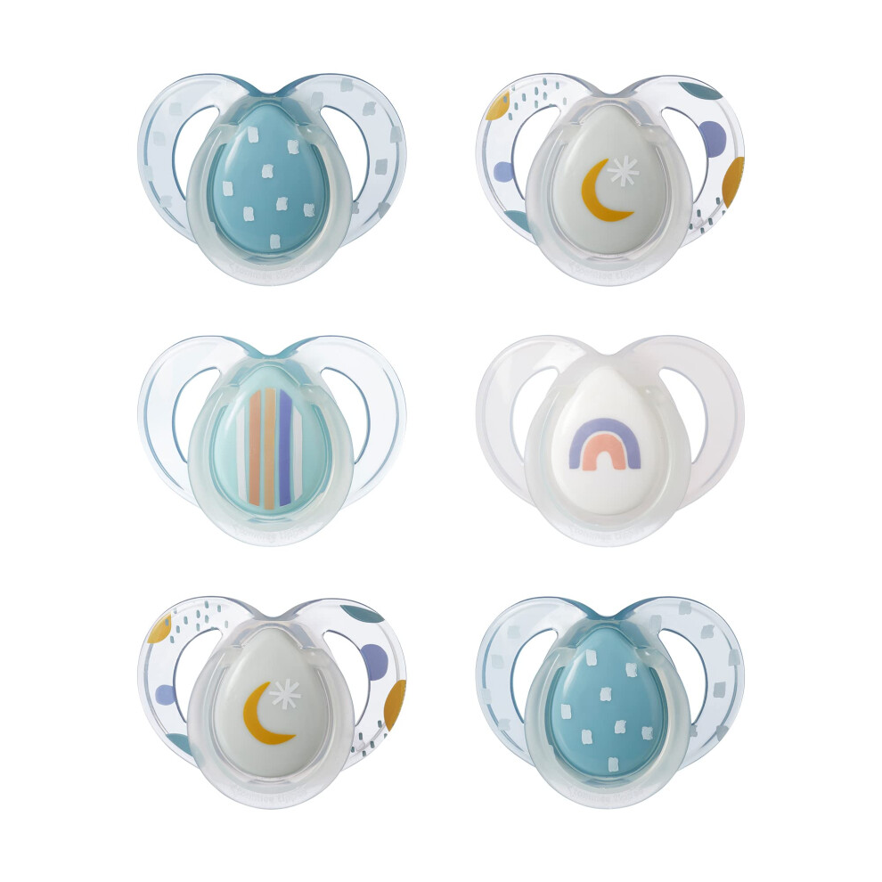 Tommee Tippee Nighttime Dummies, 6-18 months, 6 pack of glow in the dark Dummiess with symmetrical silicone baglet