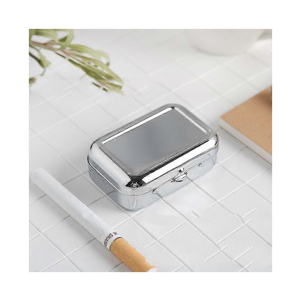 Silver Portable Ashtray Stainless Steel Pocket Ashtray Mini Ashtray With Lid Cigarette Ashtray Container For Smoking Travel Outdoor, 4X2x6