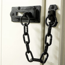 Black Iron Hardware Door Chain - Sliding Door Chain for Front Door, Security Door Lock Safety Chain, Anti Theft Door Latch, Cast Iron Door Limiter
