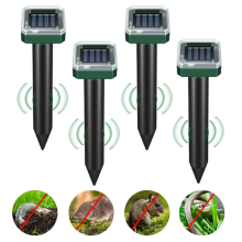 4PCS Solar Power Ultrasonic Pest Animal Repeller Garden