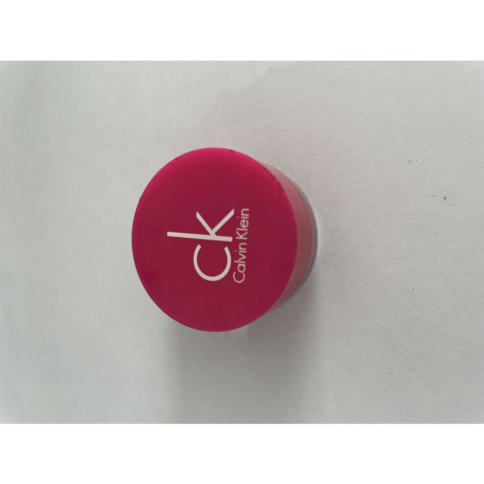 New calvin klein lipgloss - fuchsia