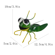 Insekten-Wandkunst aus Metall, 3D-Heuschrecken-Skulptur, hängende Außendekoration, Zaundekoration für den Garten, 2er-Set