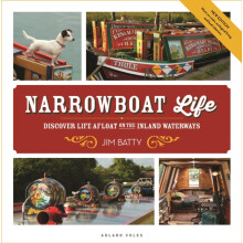 Narrowboat Life by Jim Batty Paperback Book