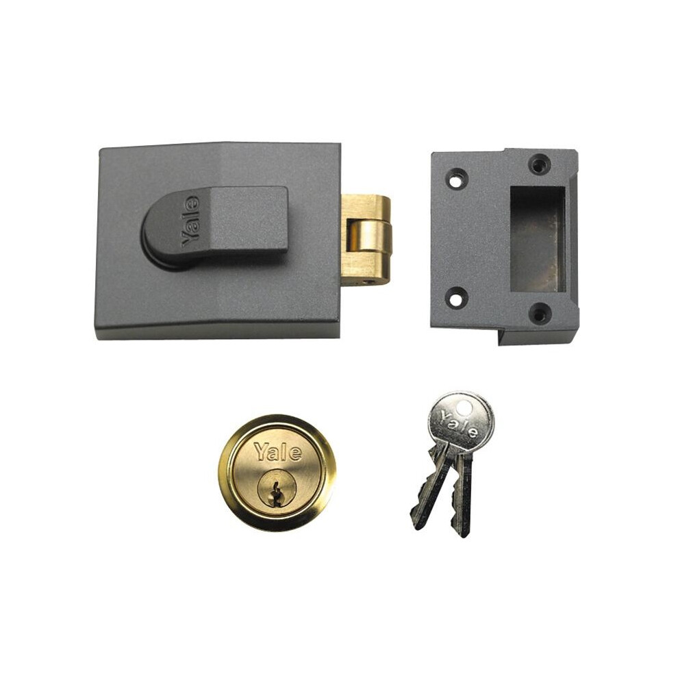 Yale Locks 81 Rollerbolt Nightlatch 60mm Backset Dmg Finish Box