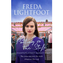 Putting on the Style by Freda Lightfoot Paperback Book