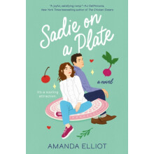 Sadie on a Plate by Amanda Elliot Paperback Book
