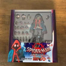(ΜΕ ΚΟΥΤΙ)Ko Mafex 107 Spider Man Action Figure Toys 1/12Into The Spider-verse Movable Model
