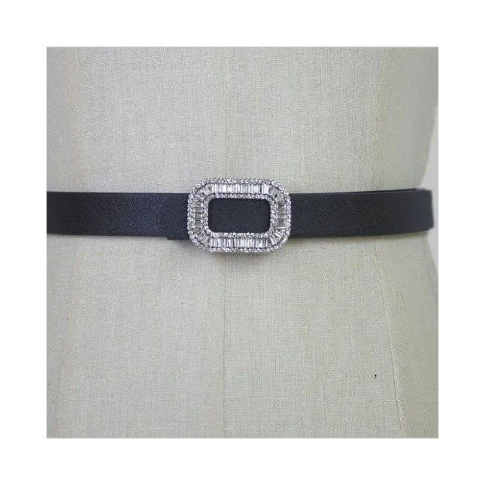 (Bright Black Strap)Ceinture femme en cuir premium avec boucle diamant idéale pour robe et blazer coiffant