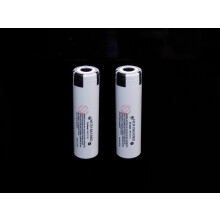 2x Genuine Panasonic NCR18650BD 3200mAh 3.6V Li-ion Batteries (Flat) + Free Storage Case | 10A Continuous Discharge