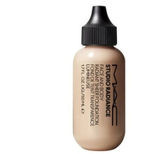 Mac Studio Radiance Gezichts- & Lichaamsfoundation - W1-50ml/1.7oz Van Mac