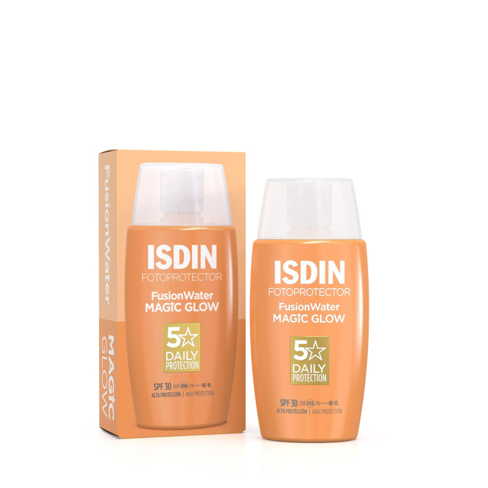 Isdin Light Fotoprotector Fusion Water Magic Glow Spf 30 Facial Sunscreen With Ultra- Texture And Watery External Phase With Glow Effect, 50 Ml