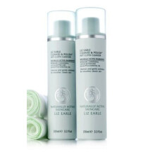 Liz Earle Cleanse & Polish Duo 2 x 100ml plus 2 muslin cloths