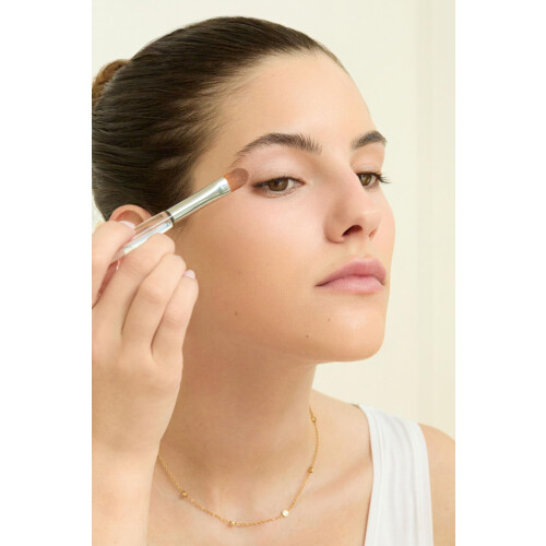 Trish McEvoy Brush 66 Cream Blender 2