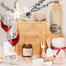 pengtai Wedding Gifts for Couples 2025,Bride Gifts,Newlywed Mr and Mrs Present,Bamboo Serving Board Candle Basket for Husband Wife