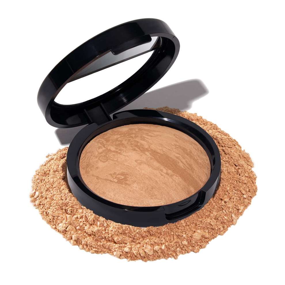 LAURA GELLER Baked Balance-n-Brighten Colour Correcting Powder Foundation (Golden Medium) Buildable Light to Medium Coverage Baked Foundation,