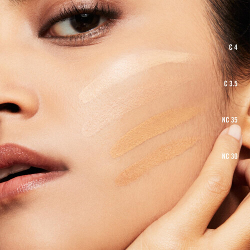 MAC MAC Studio Fix Fluid Foundation SPF15 NC35 1