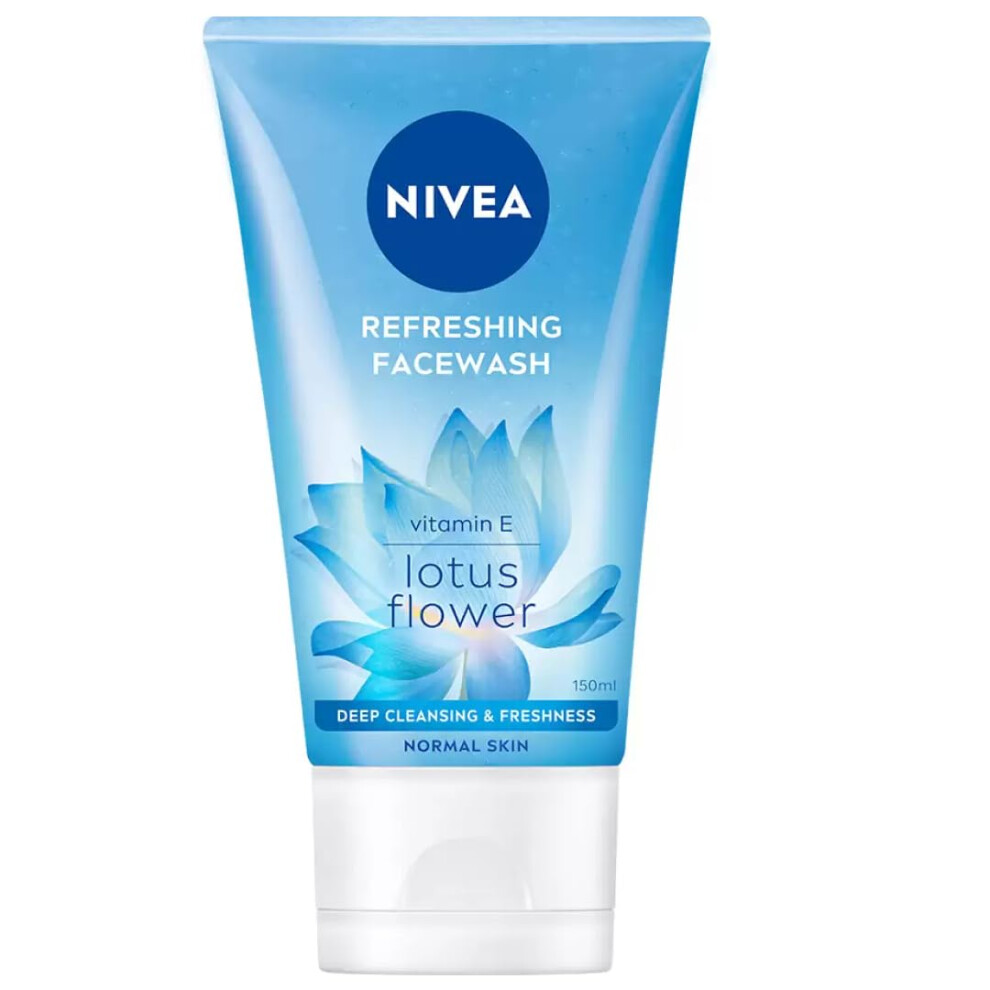 Nivea Refreshing Face Wash | Normal Skin With Vitamin E | 150Ml (5.07 Fl Oz)