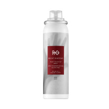 R+Co Bright Shadows Root-Up Spray - Röd, 1.5 Oz